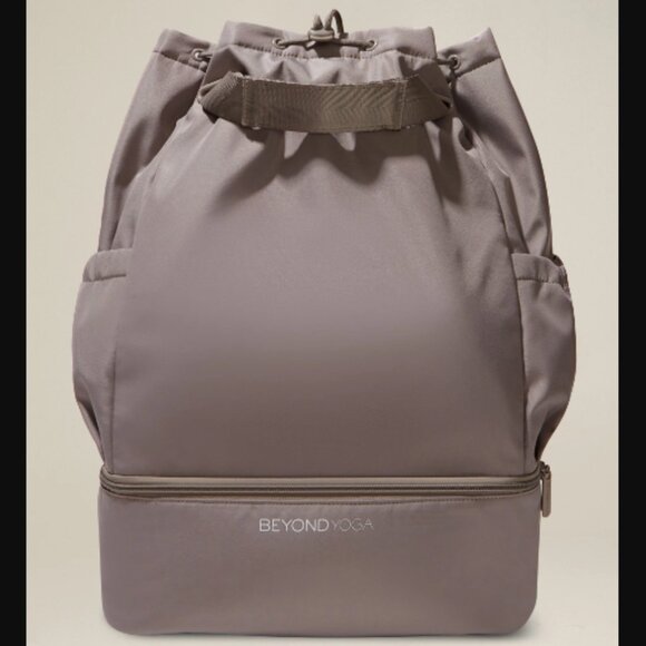 NWOT BEYOND YOGA Convertible Gym Bag Backpack Tote in Birch Retail Price $80.00 - Picture 2 of 13